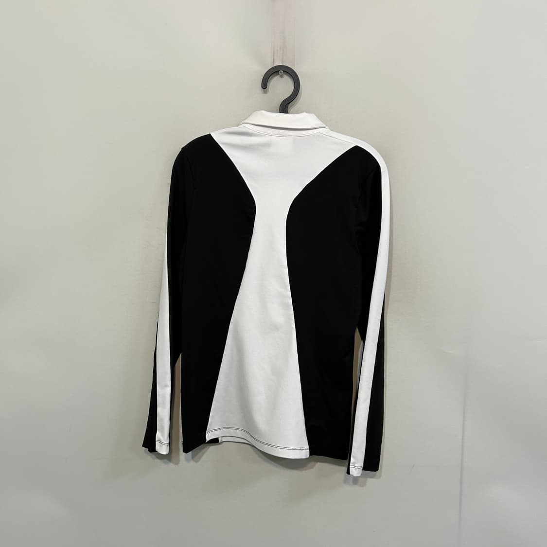 데상트 여성 티셔츠 90  상품이미지3