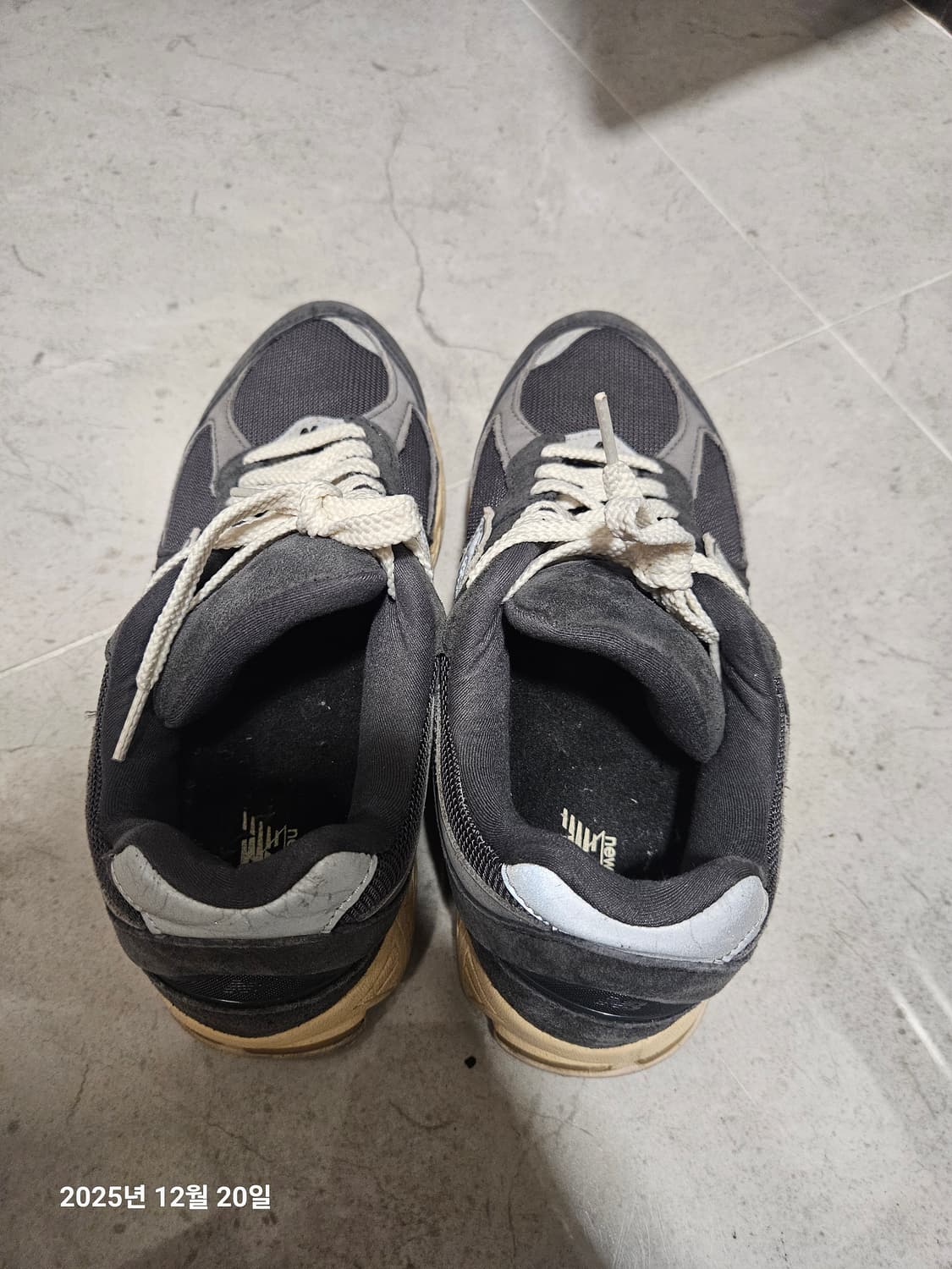 뉴발란스2002R 운동화 255 상품이미지2