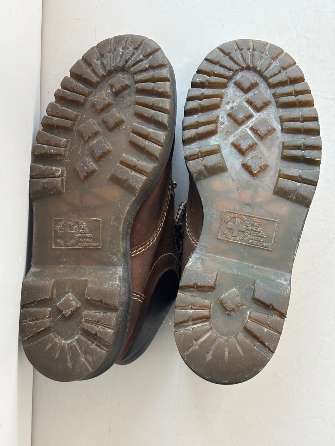 Dr.Martens Pilloy Boots 상품이미지8