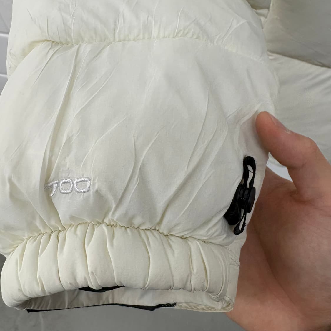 노스페이스 눕시 패딩 아이보리/블랙 남/L 상품이미지4