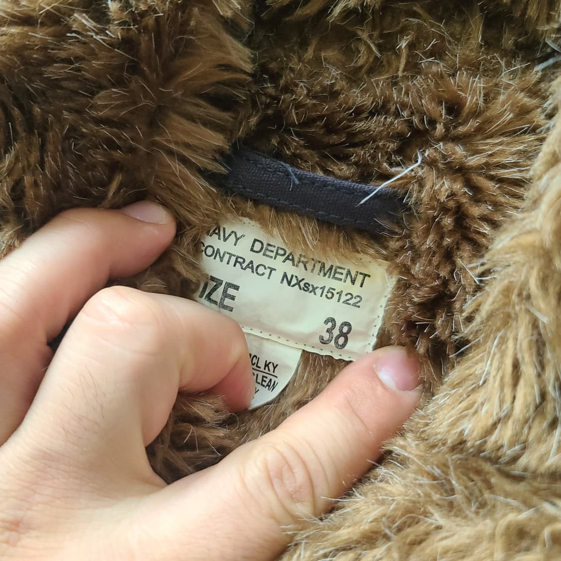 ymclky 네이비 덱자켓 38싸이즈 팝니다.
총장69 가슴49  95~ 상품이미지6