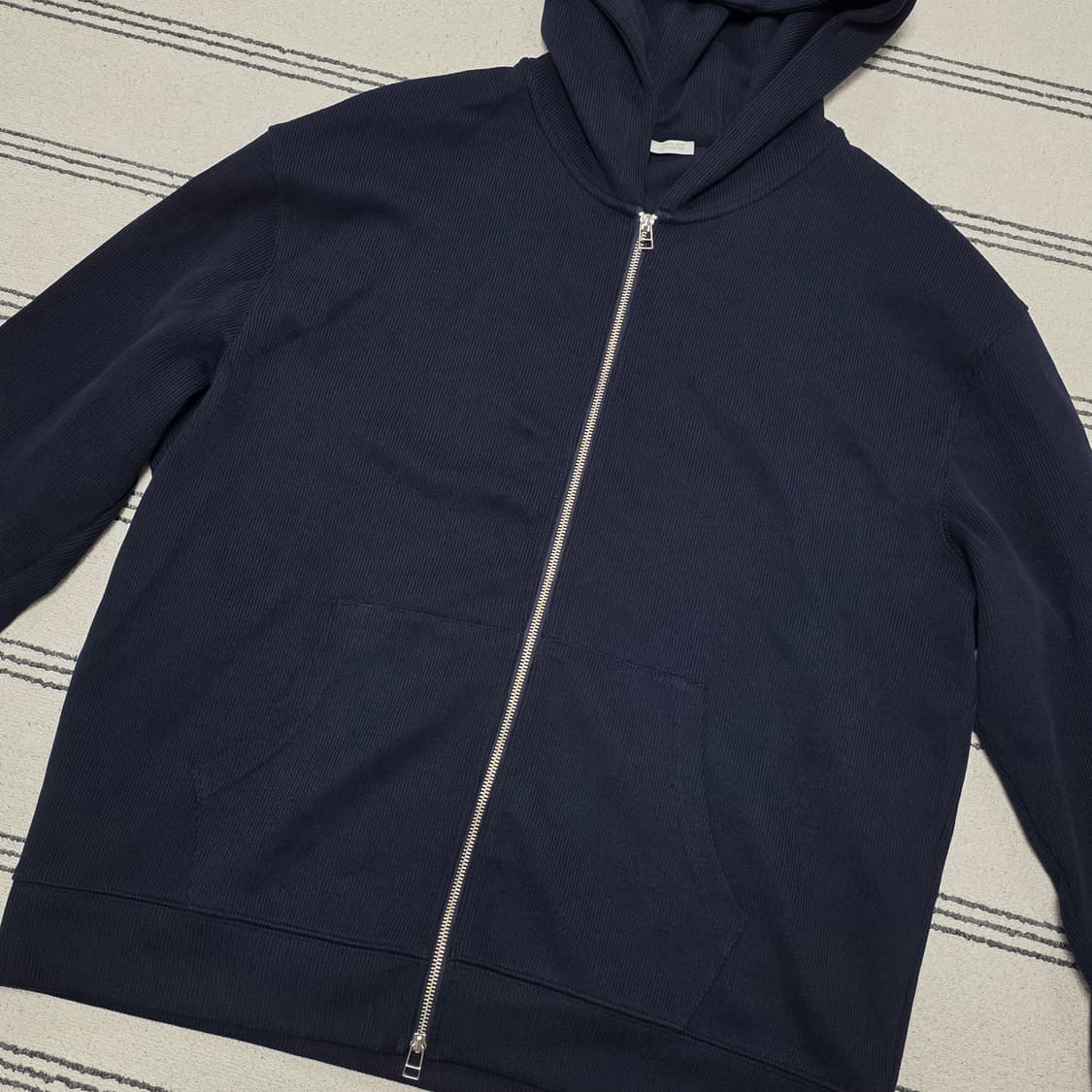 자라 남성 후드집업 팝니다 상품이미지4