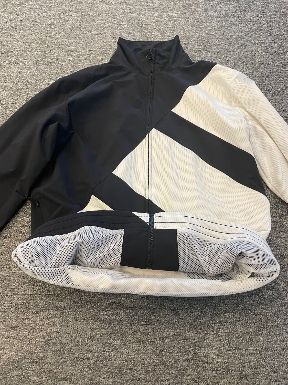 아디다스 EQT BOLD TT 져지 트랙탑 자켓(모델명: BK7209) 상품이미지7