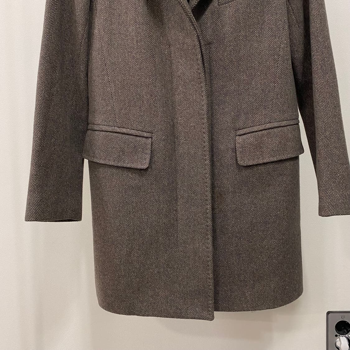 한섬 시스템 헤링본 울 코트 상품이미지4