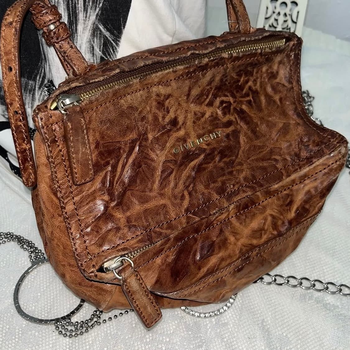 Givenchy 상품이미지2