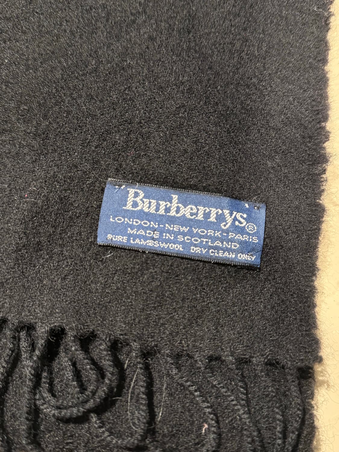 버버리 램스울 블랙 머플러 상품이미지4