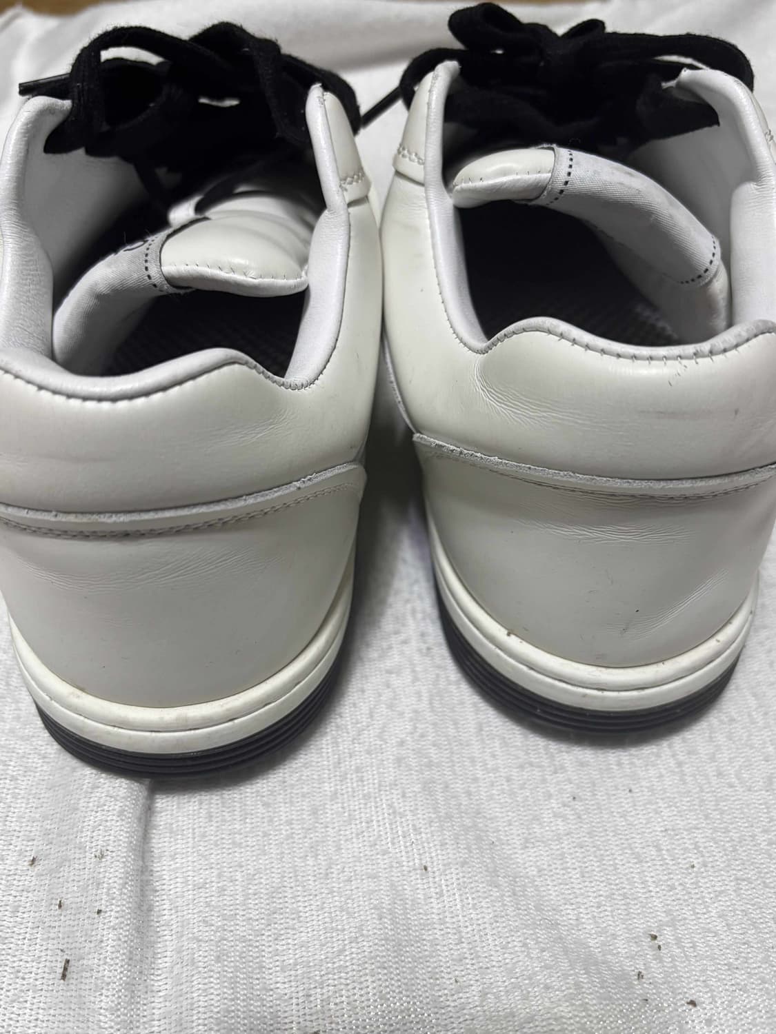 샤넬 화이트 스니커즈 42사이즈 상품이미지5