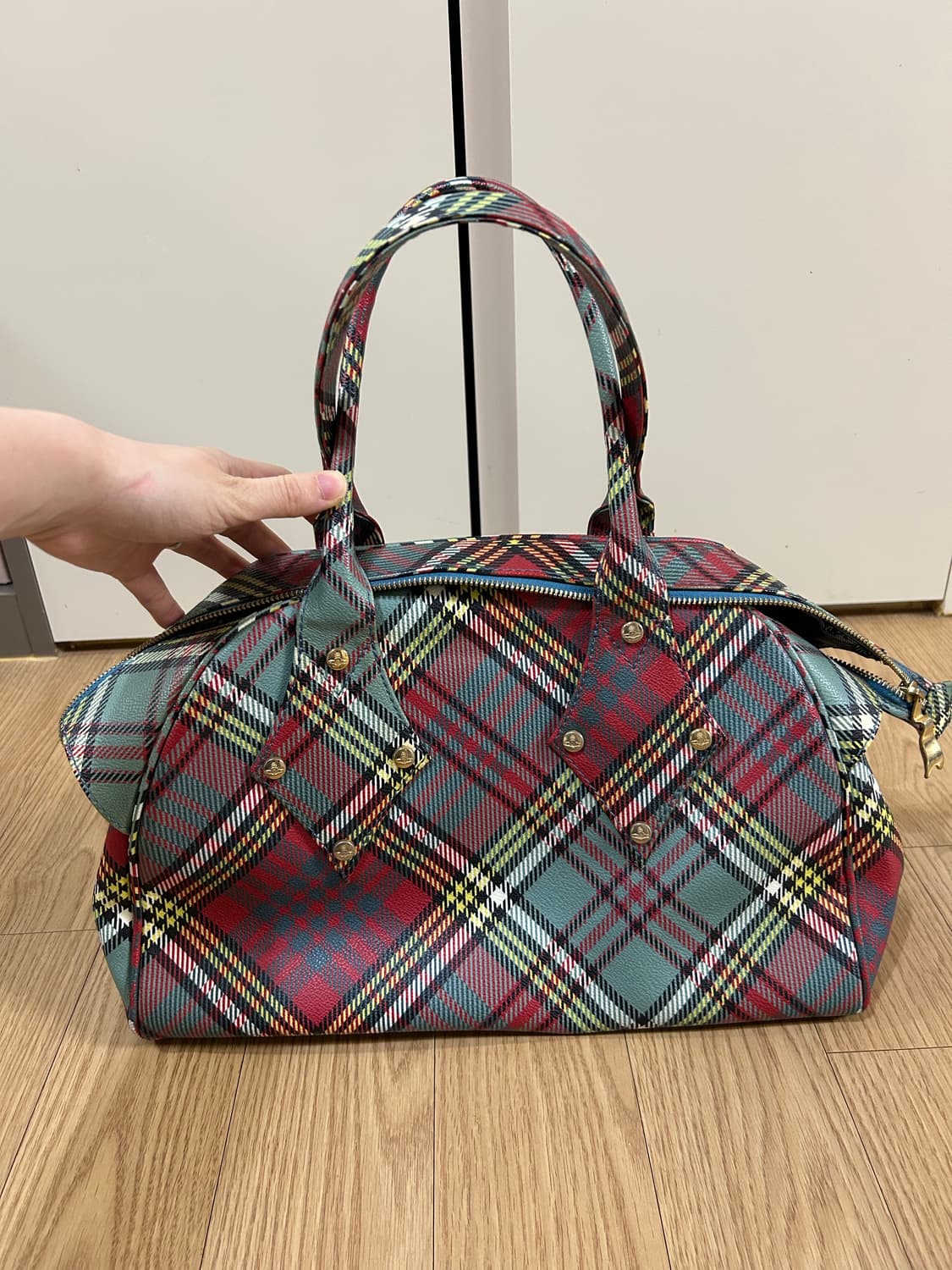 비비안웨스트우드 토트백 상품이미지1