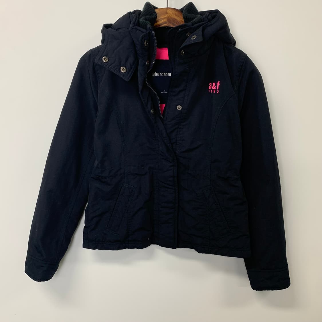 아베크롬비 블랙 기모 숏 자켓 상품이미지2