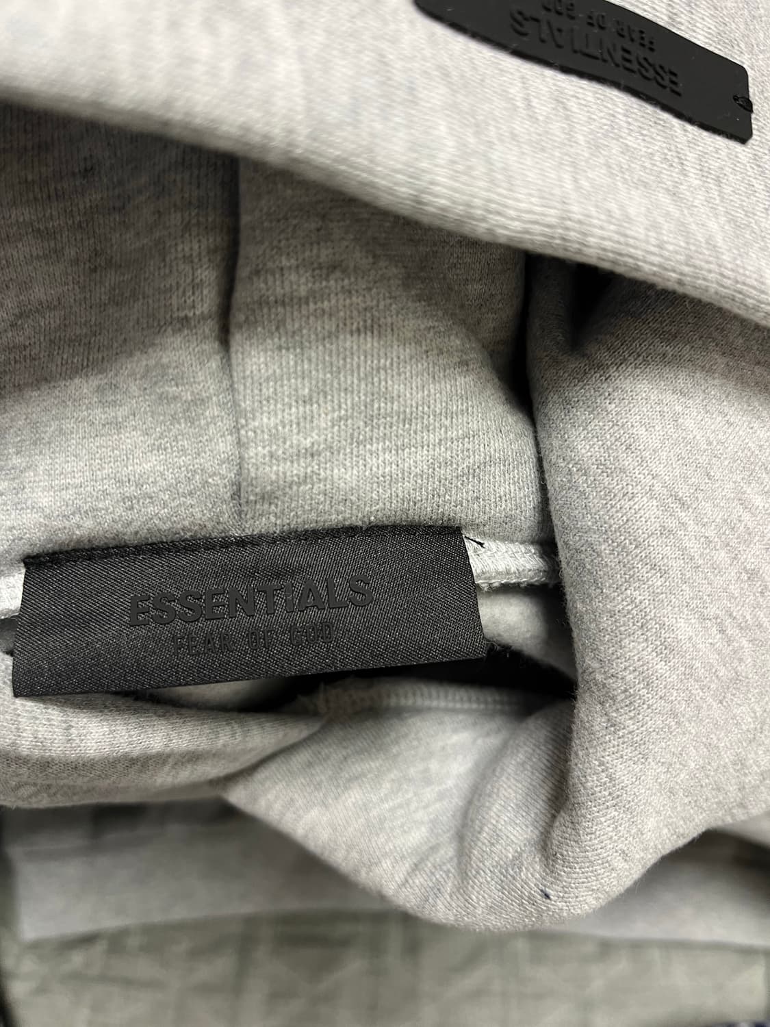 에센셜 Fear Of God 후드티 회색 24FW 상품이미지3