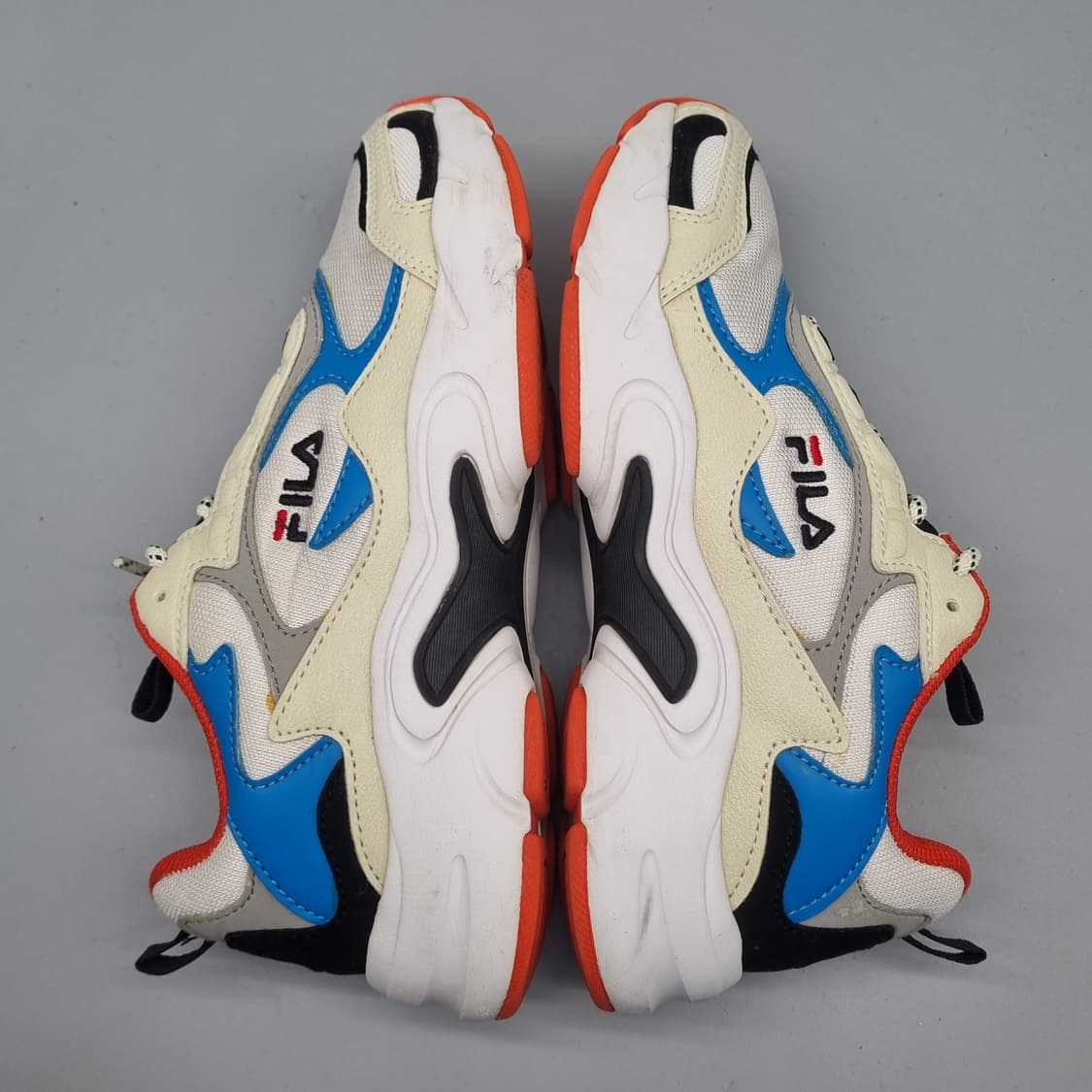 휠라 루미넌스 여성운동화230 상품이미지5