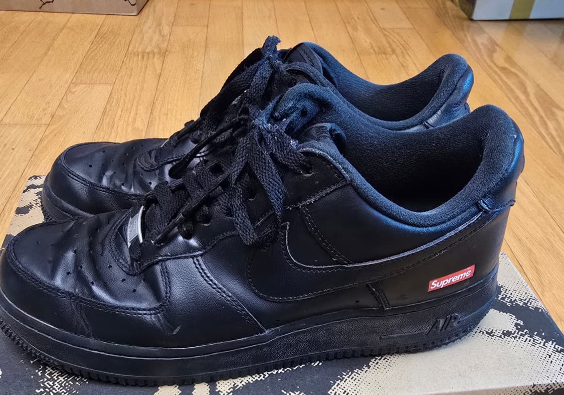 270->275교환) 나이키 에어포스 1 슈프림 블랙 270 상품이미지3