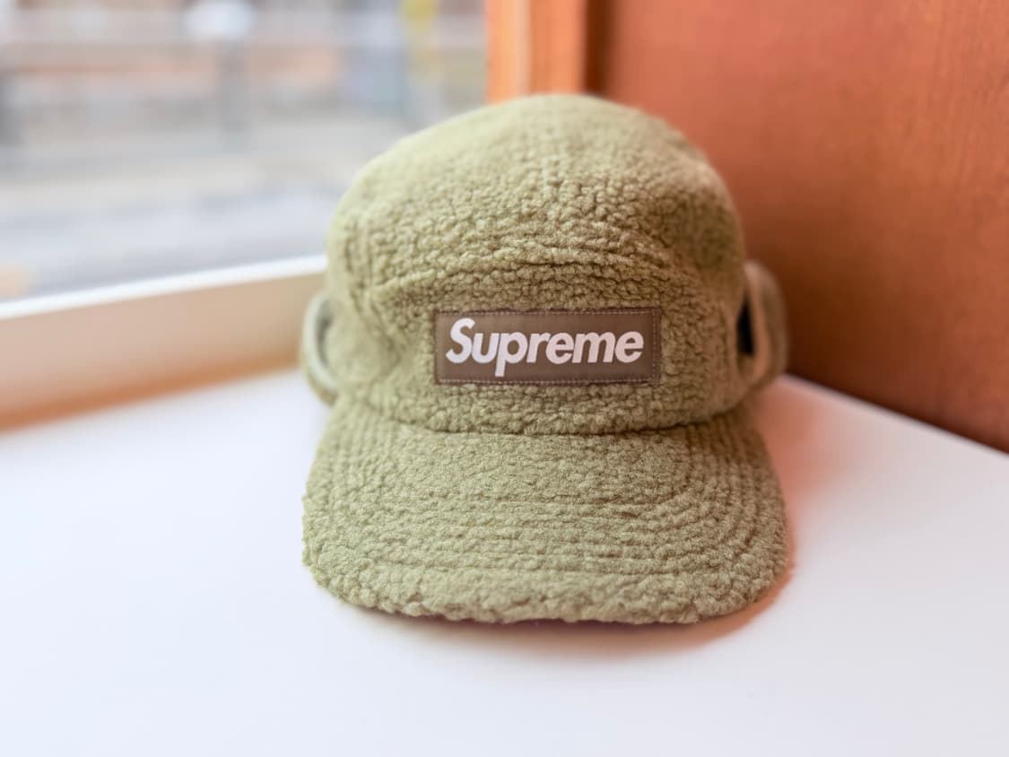 슈프림 딥 파일 이어플랩 캠프캡 올리브컬러 상품이미지1