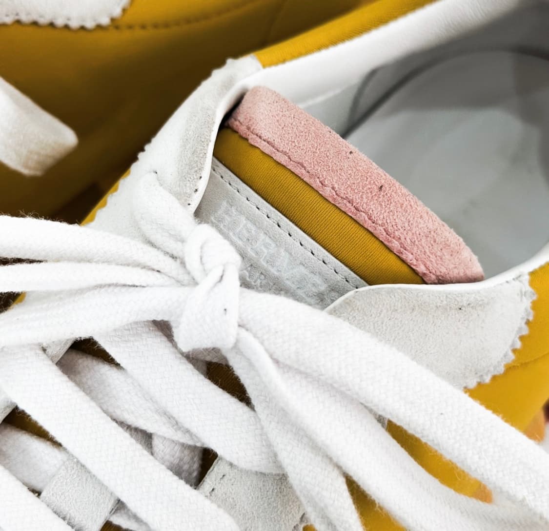 [37] Hermes 에르메스 22fw 여성 바운싱 스니커즈 머스타드 상품이미지9