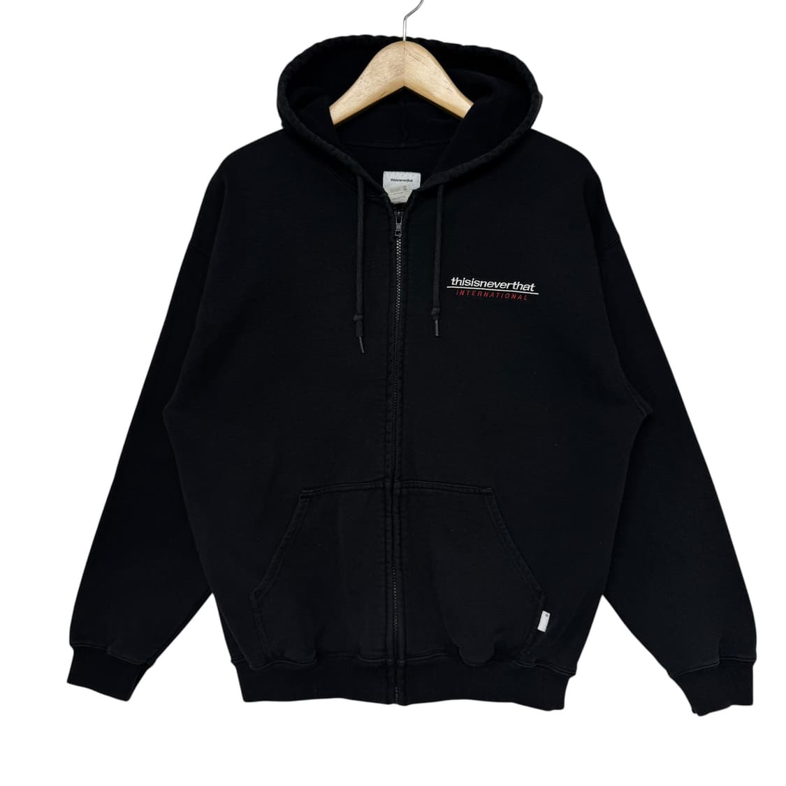 디스이즈네버댓 인터네셔널 자수로고 후드집업 상품이미지2