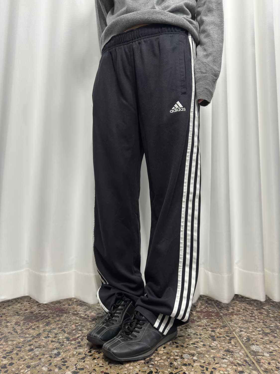 adiddas line pants 상품이미지3