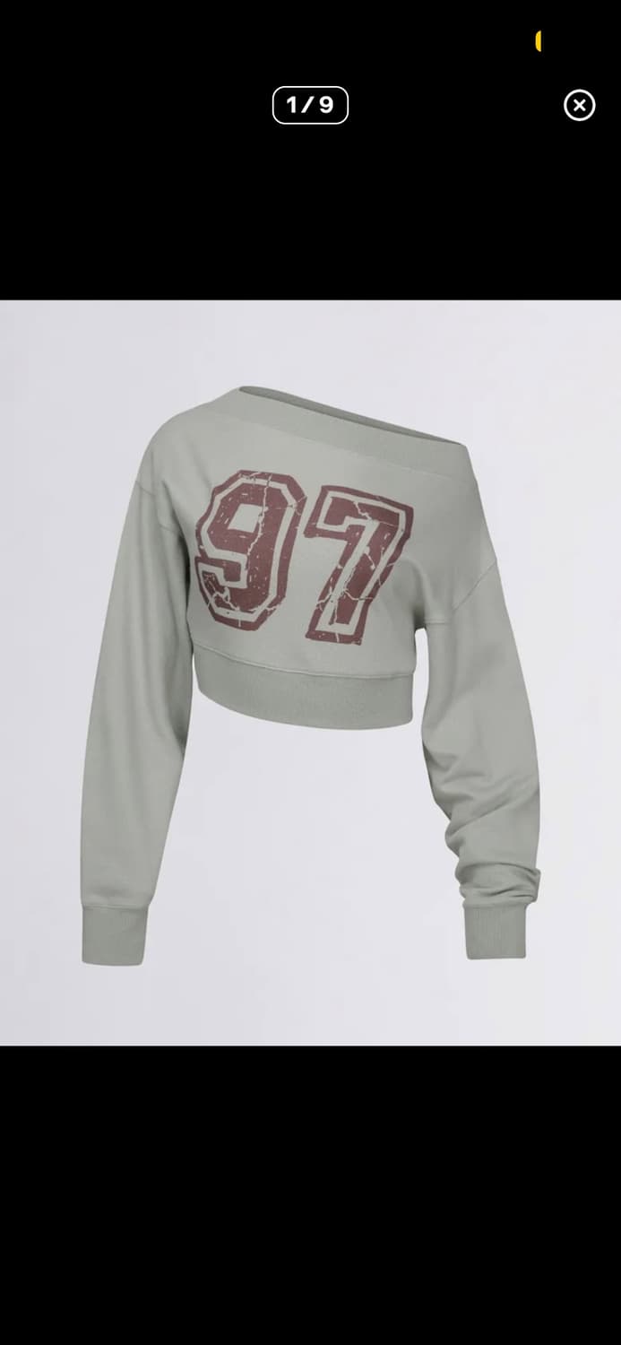 스컬프터 크롭 맨투맨 오프숄더 상품이미지1