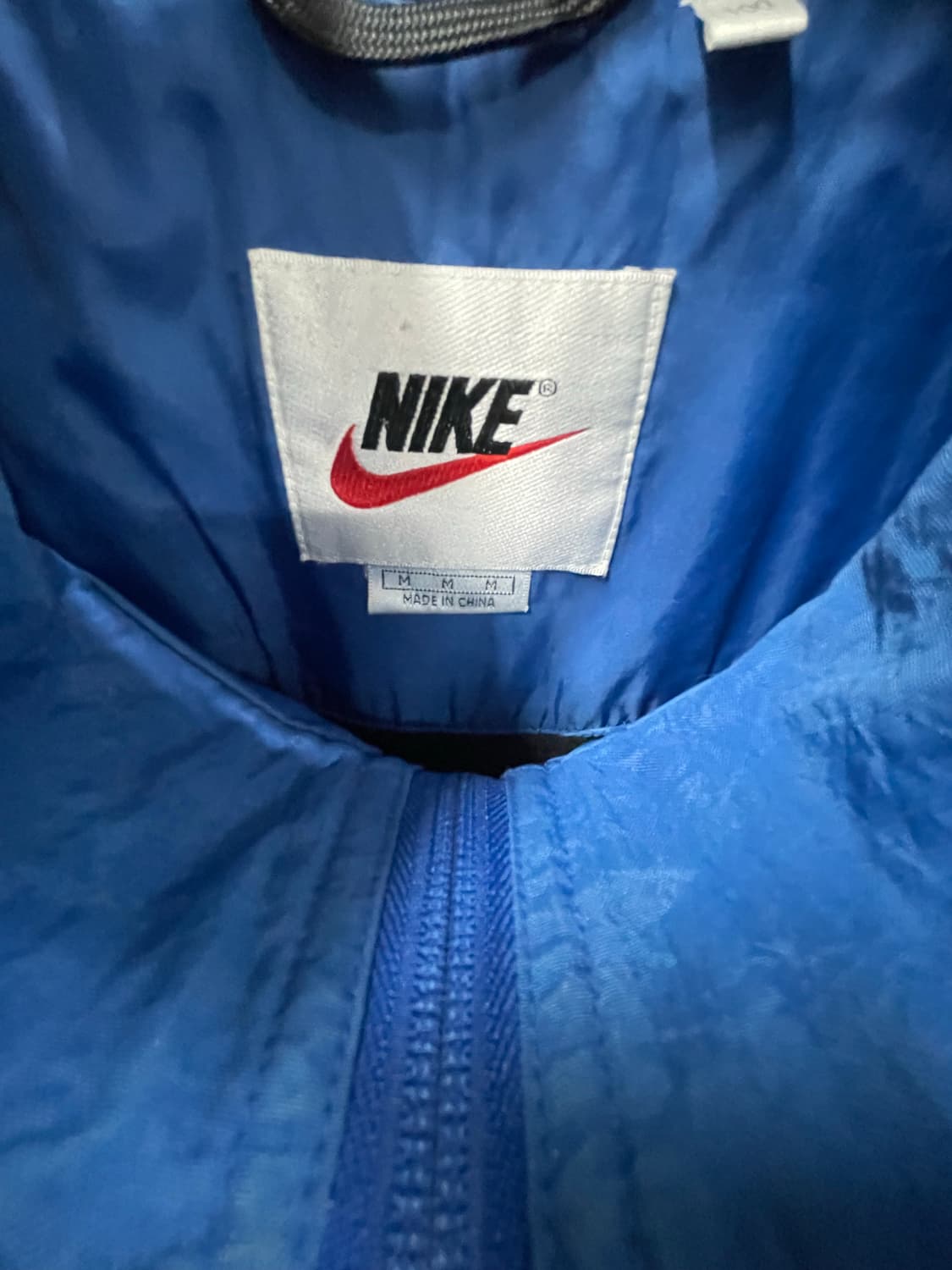 나이키바람막이 L 상품이미지2