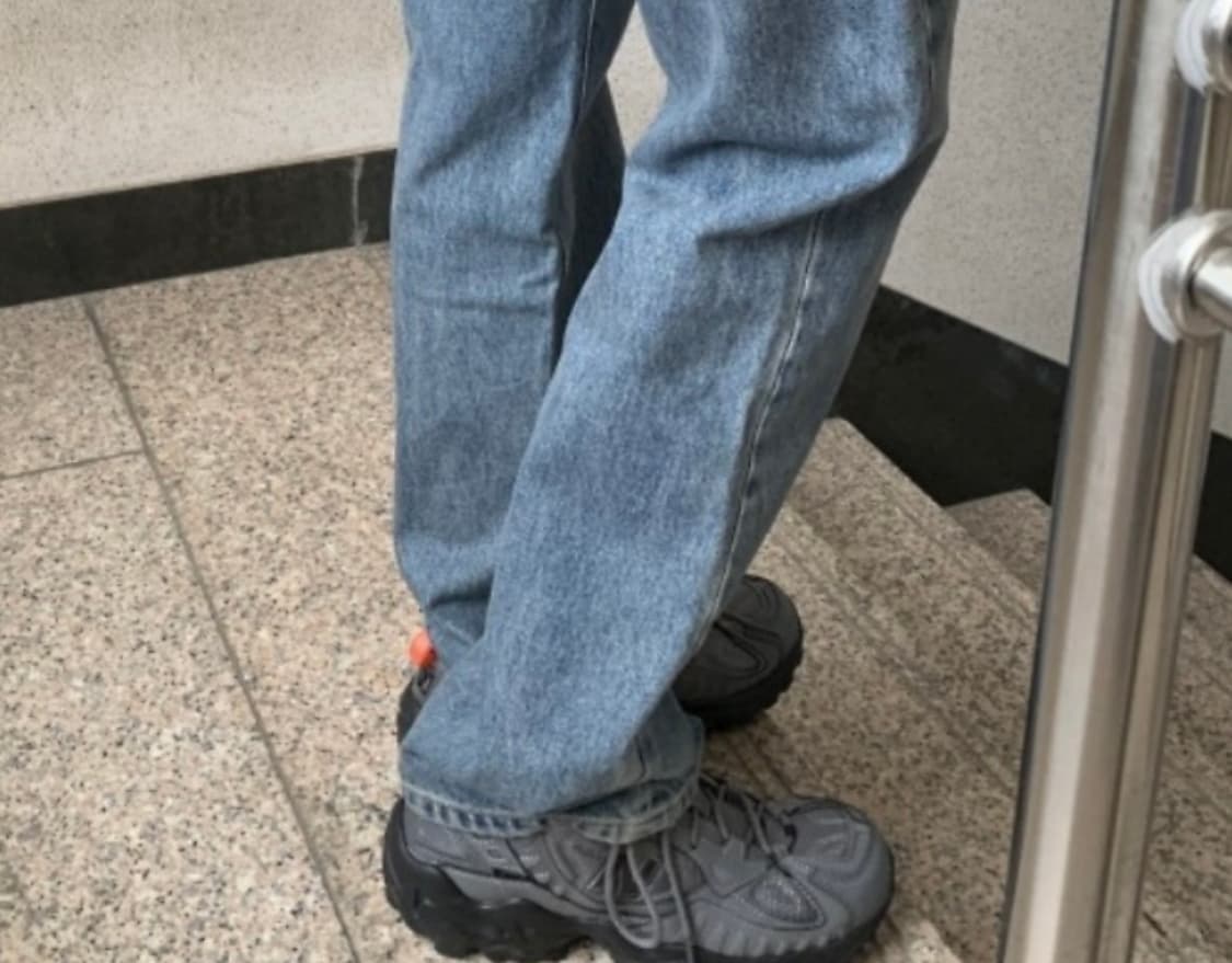 새상품급 뉴발란스 703 그레이 상품이미지1