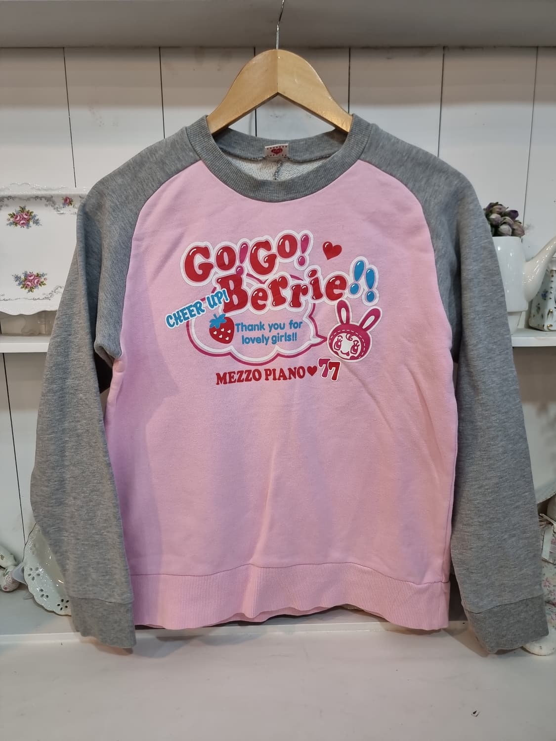 메조피아노 핑크 배색 맨투맨 티셔츠 상품이미지1