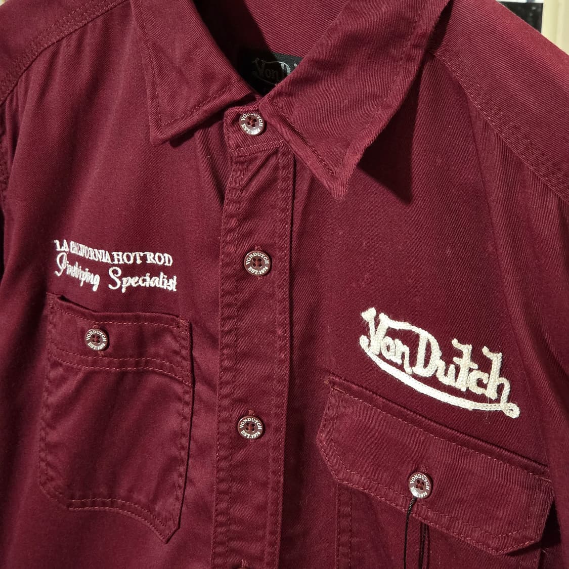 JPN 본더치 자수 레터링 버건디 셔츠 상품이미지3