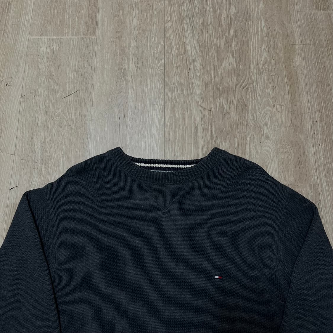 타미힐피거 스몰플래그 로고 코튼 라운드 니트 S(90) 상품이미지5