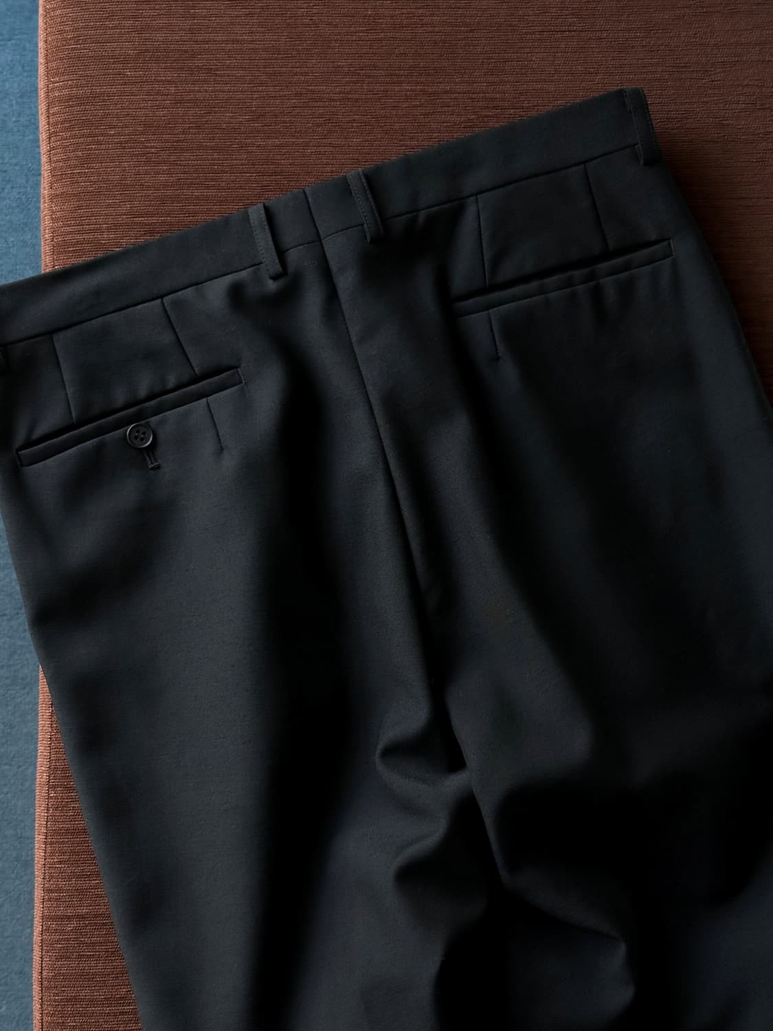 Wool snap belted design 1 tuck trouser 상품이미지3