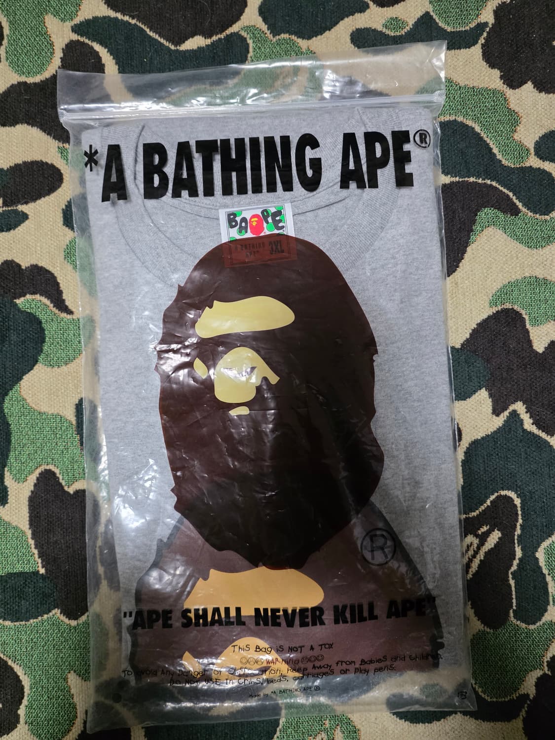 [3XL] 베이프 24SS 가타카나 빅사루 반팔티 그레이 상품이미지3