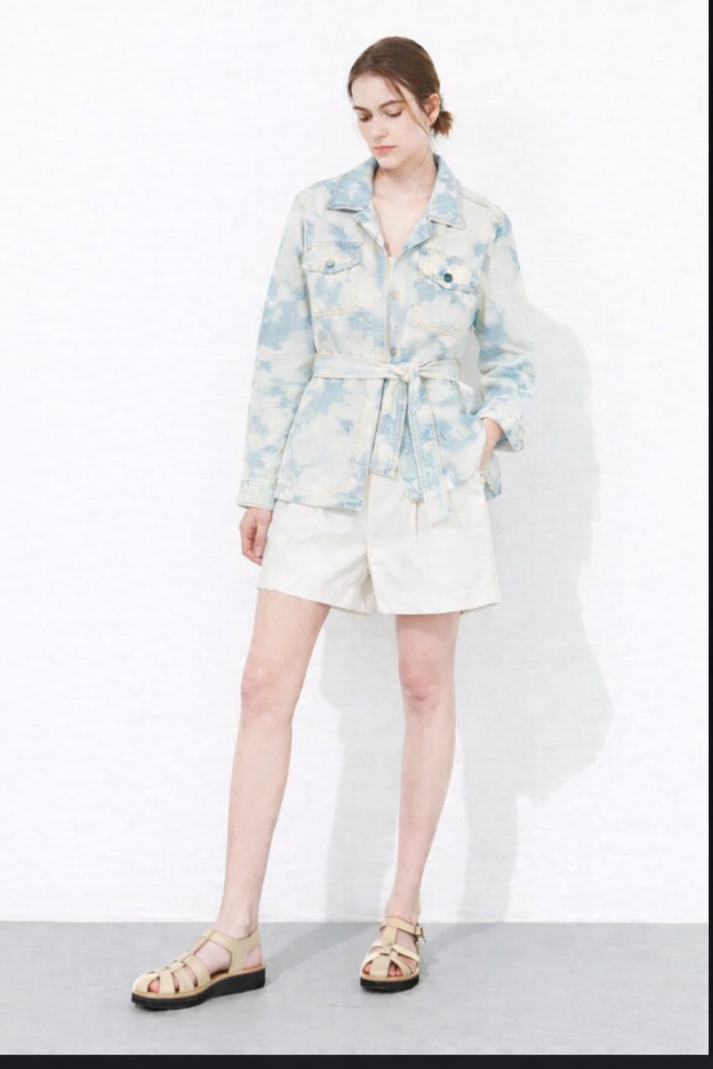 (새상품)끌로디피에로 오픈형 벨티드 워싱 데님자켓 66사이즈 상품이미지1