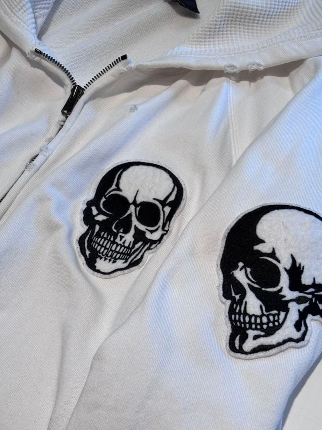 04SS 넘버나인 더블 스컬 지퍼 후디 화이트 상품이미지5