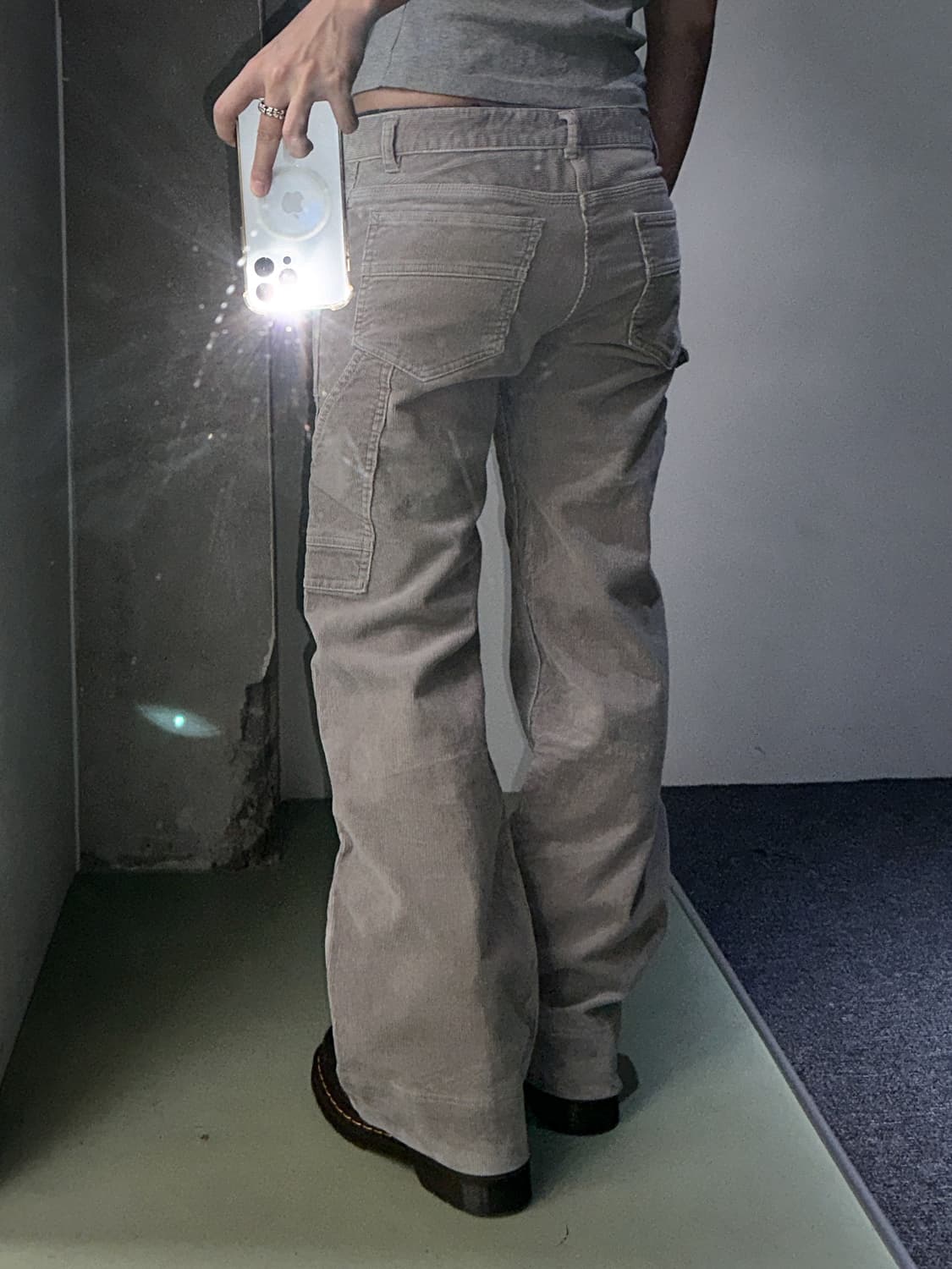 soft warm gray corduroy flare pants 상품이미지2