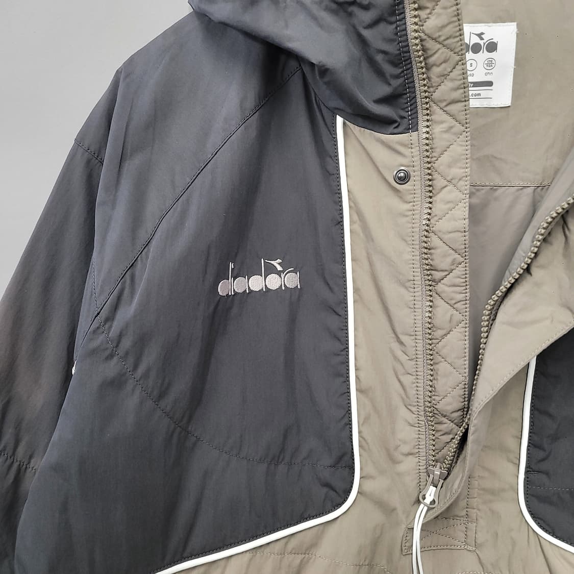 diadora 디아도라 윈터 피트크루 컬러블랙 패딩 아노락 상품이미지3