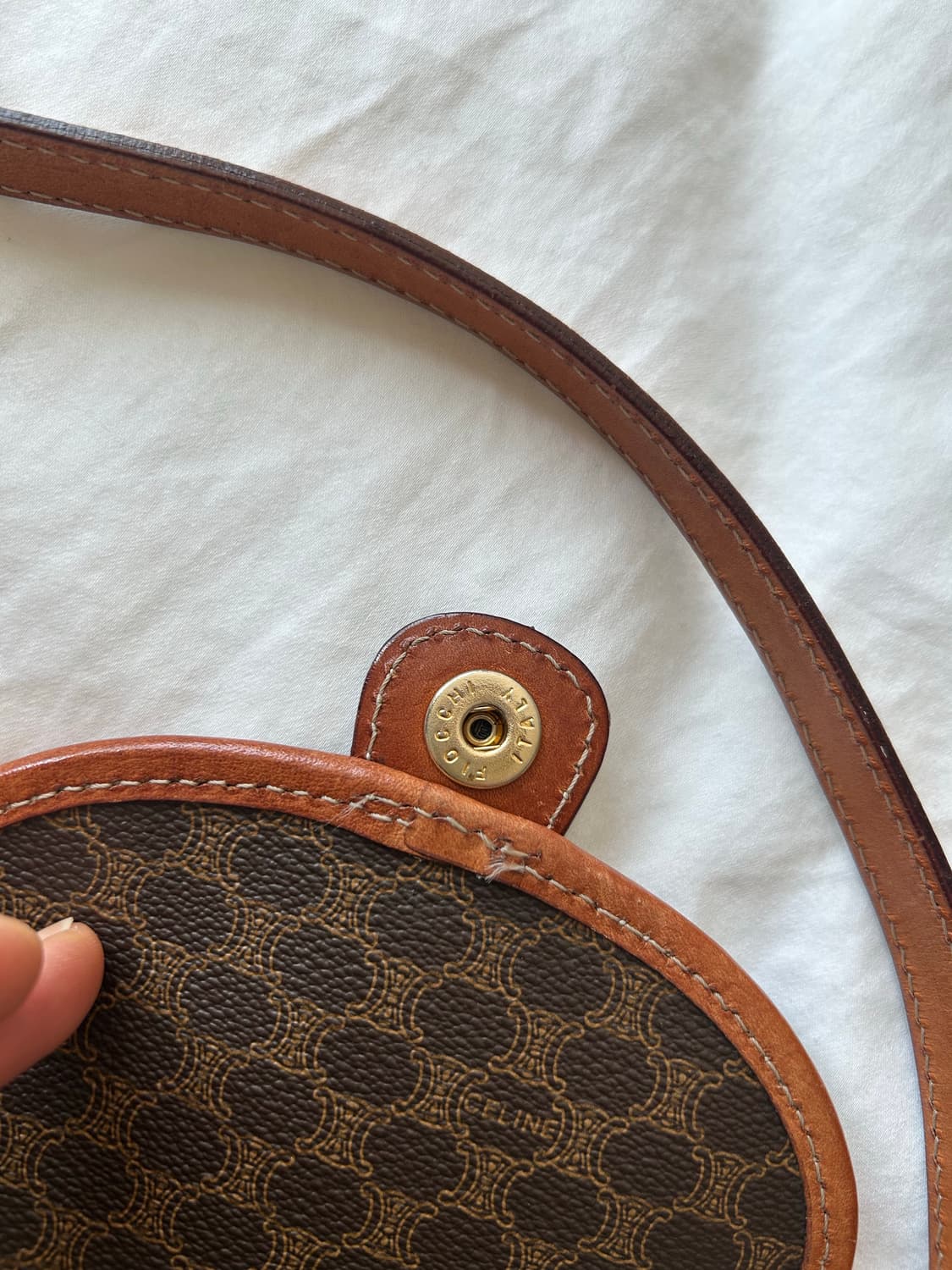 셀린느 마카담 크로스백 상품이미지4