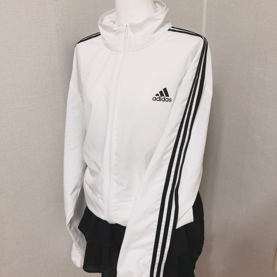 아디다스 화이트 바람막이 XL 상품이미지1