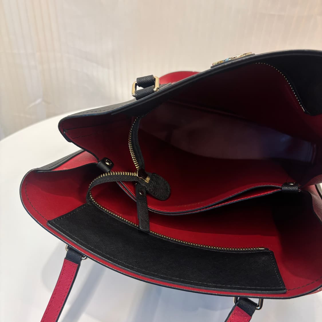 정품 메트로시티 사피아노 숄더백     상품이미지7