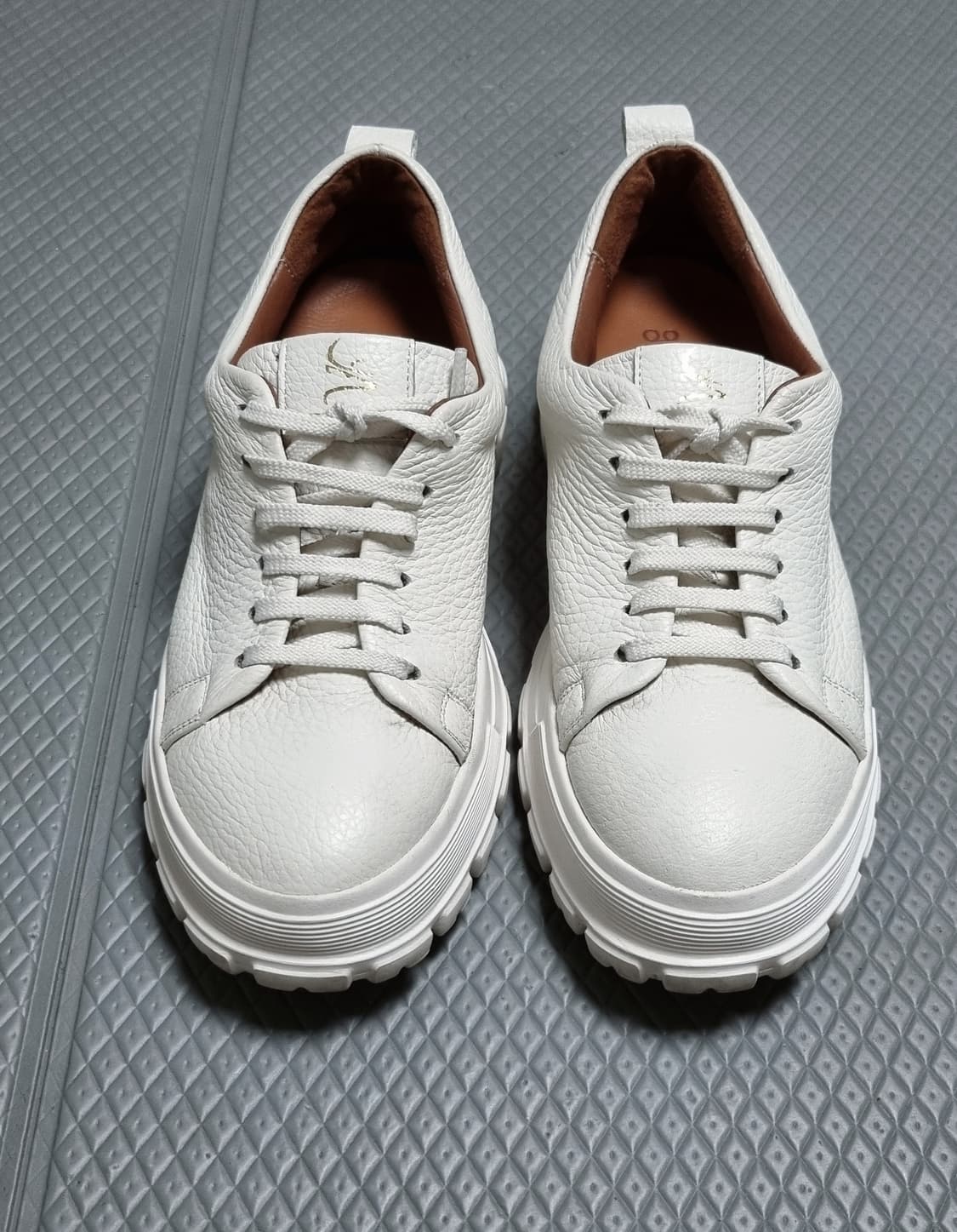 지스튜디오 디어스킨 스니커즈 상품이미지3