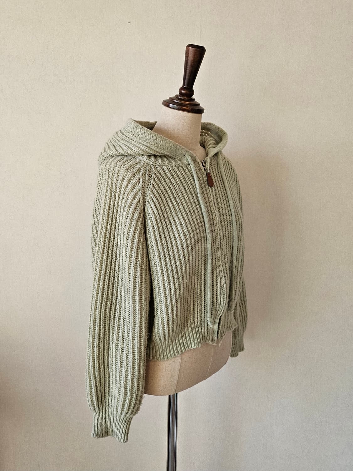 세이지 크롭 니트 후드집업 / 여리핏 볼륨소매 피스타치오 봄후드니트 상품이미지9