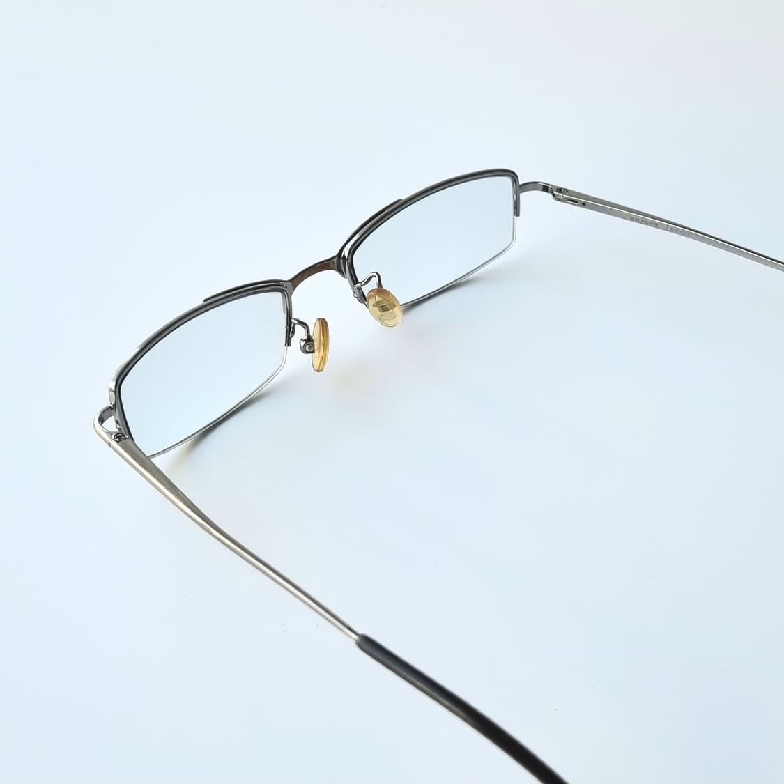 데드스탁 긱시크 반무테 스퀘어 안경테  305 상품이미지4