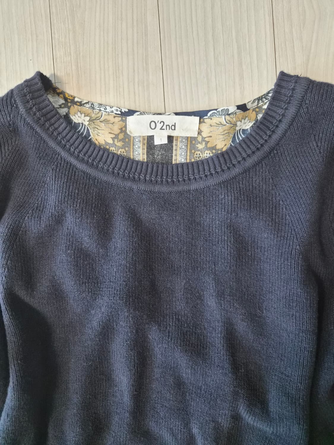 [O'2nd] 오즈세컨 니트 배색 페이슬리 패턴 원피스 상품이미지3