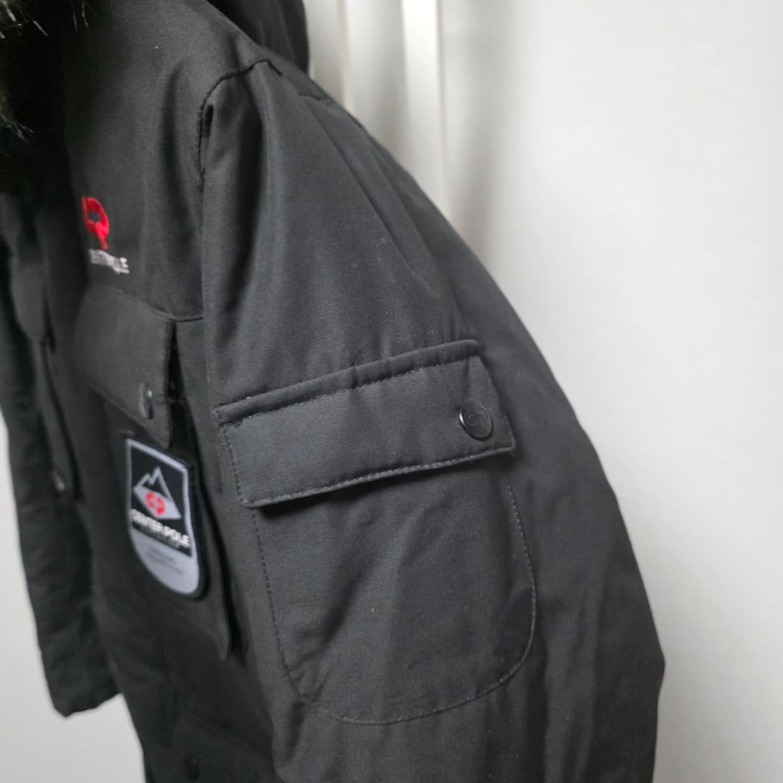 센터폴 블랙 패딩 점퍼 상품이미지5