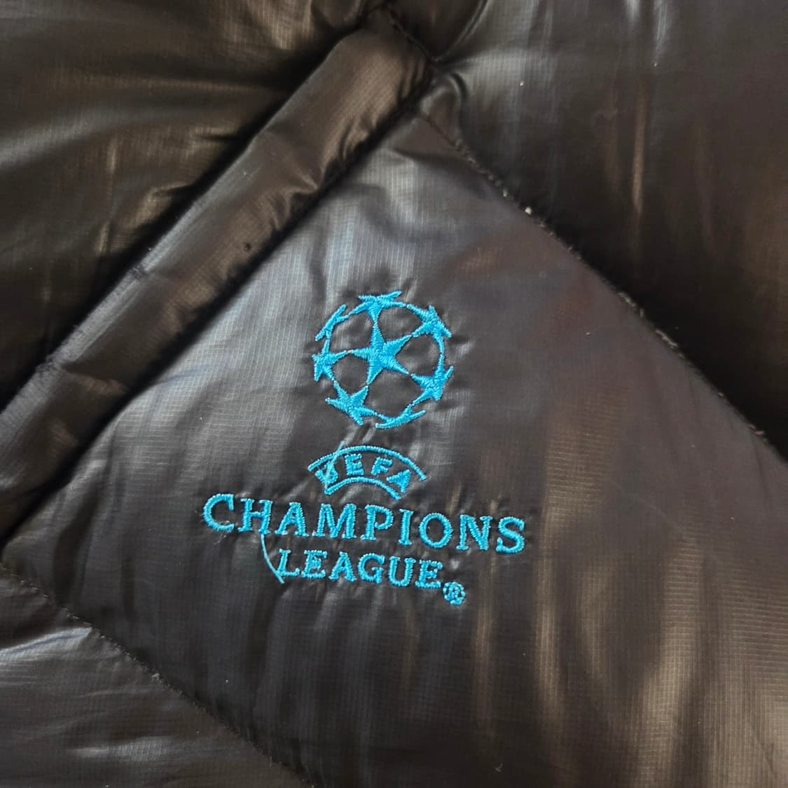 아디다스 챔피언스 리그 구스다운 패딩 105 상품이미지4