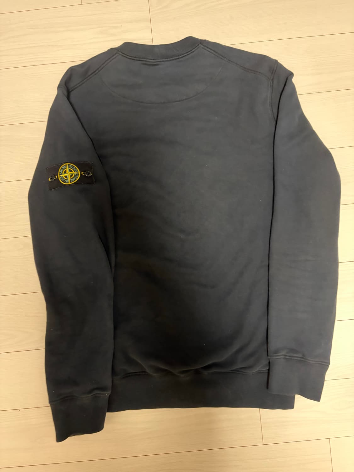 스톤 아일랜드 정품 맨투맨 L 판매합니다 설날특가! 상품이미지2