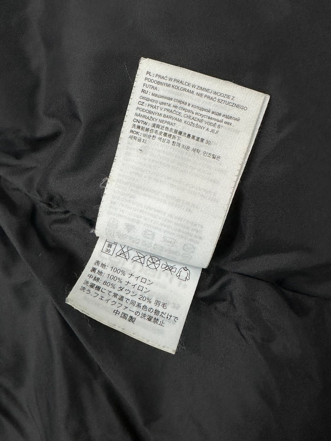 칼하트 WIP 봄버 자켓 파카 블랙 상품이미지6