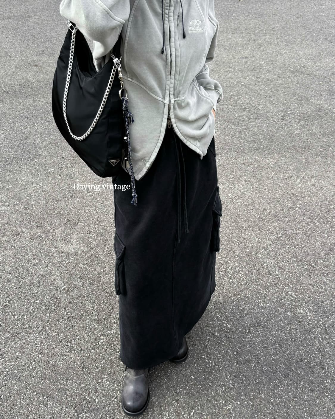 프라다 나일론 사이드 로고 호보백 상품이미지2