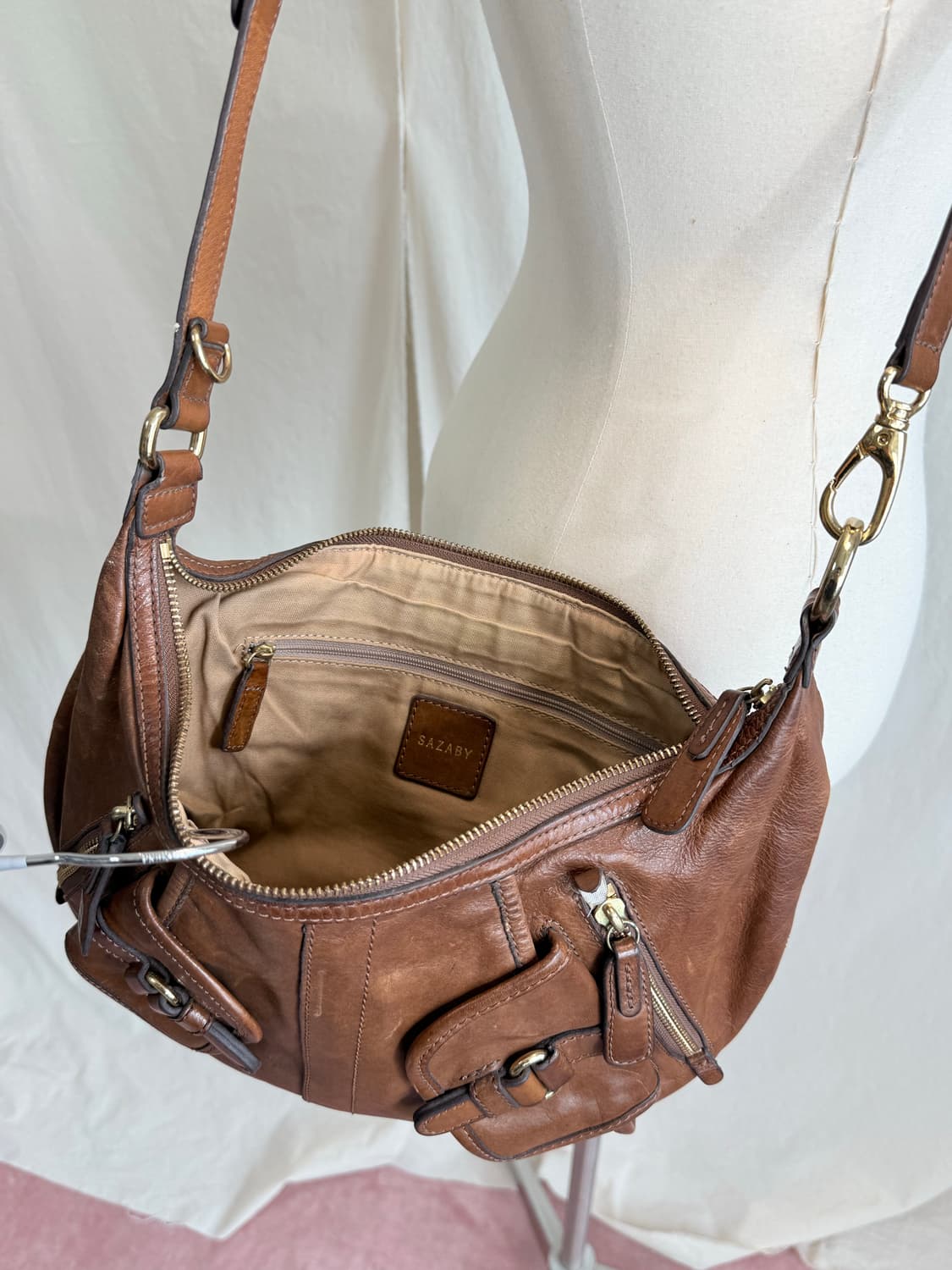 SAZABY 레더 크로스백 상품이미지6