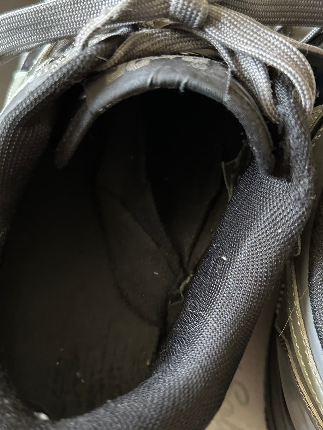 베이프스타 유광 블랙 270사이즈 상품이미지3