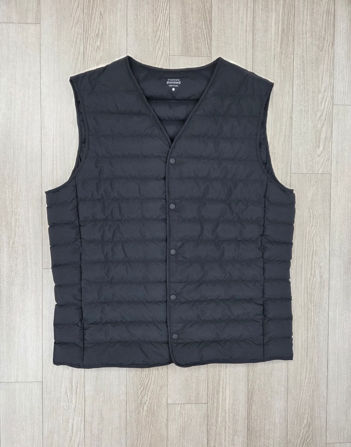 (새상품)무탠다드 V넥 베스트 덕다운 차콜그레이 XL, 105 유니클로 상품이미지1