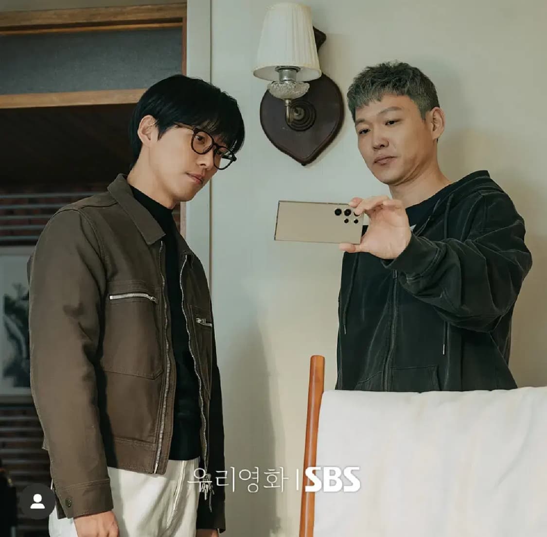 톰포드 브러시드 트러커 자켓 52 카키 브라운 상품이미지4