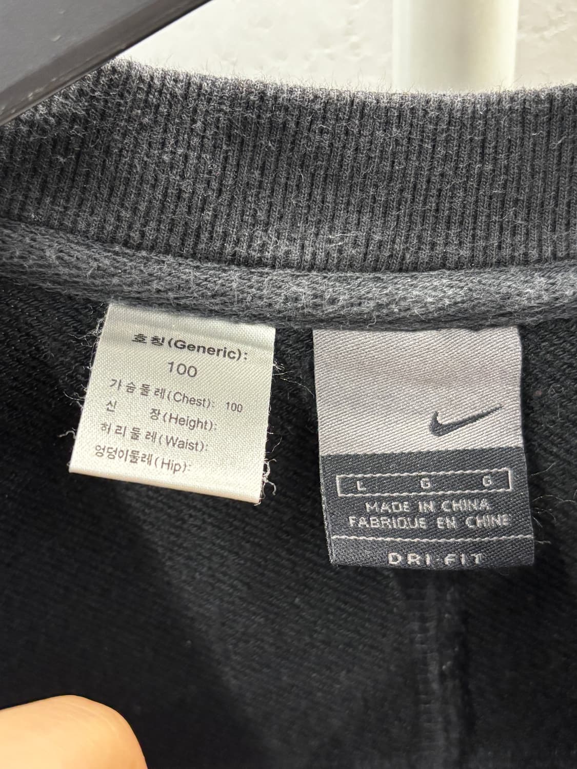 나이키 블랙 긴팔 티셔츠 L 상품이미지4