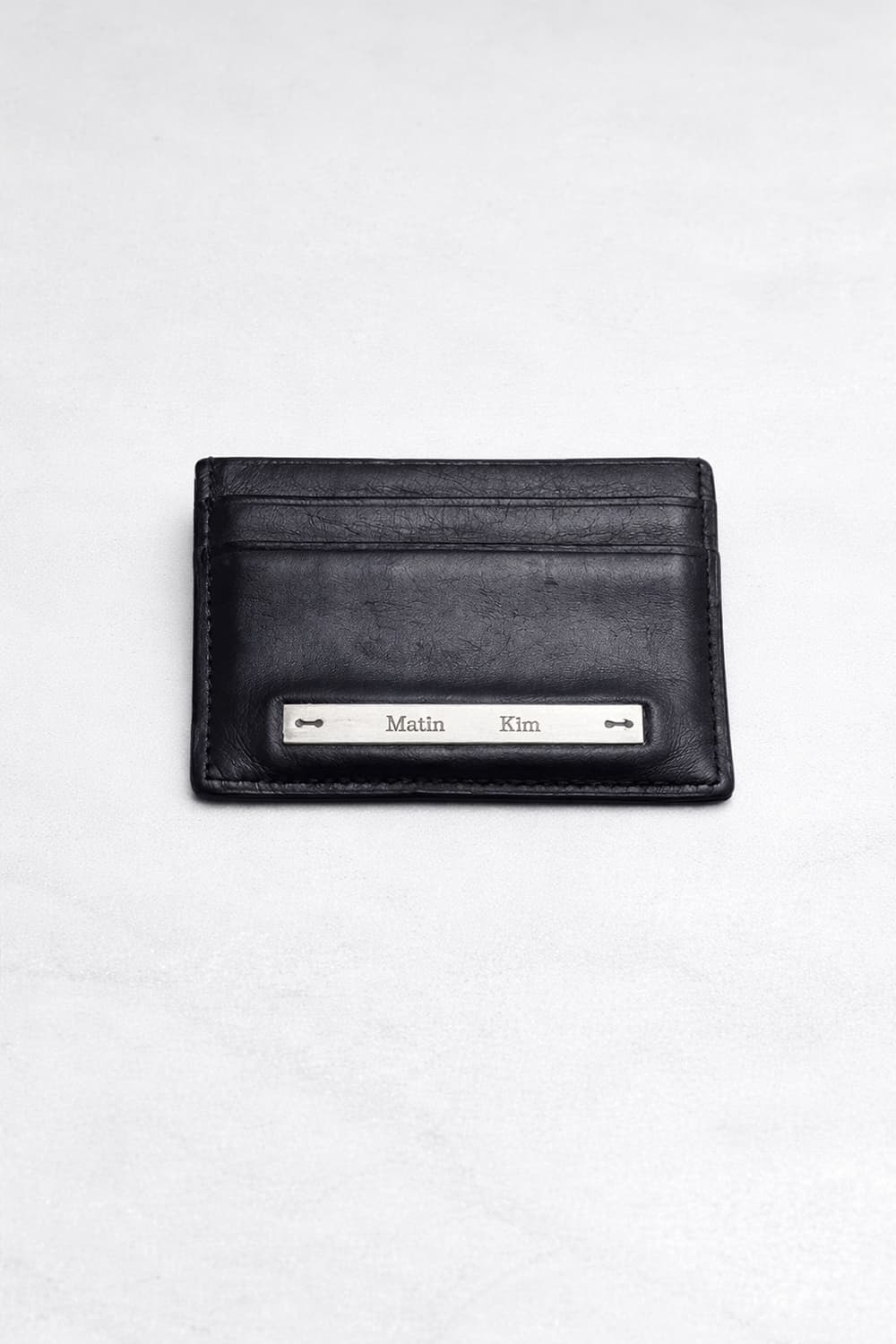 마뗑킴 Matin Kim 블랙 레더 카드지갑 상품이미지1